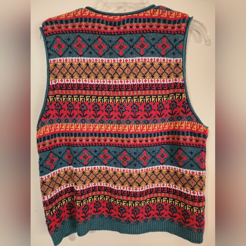 Colorful Patterned Knit Vest - Picture 3 of 5